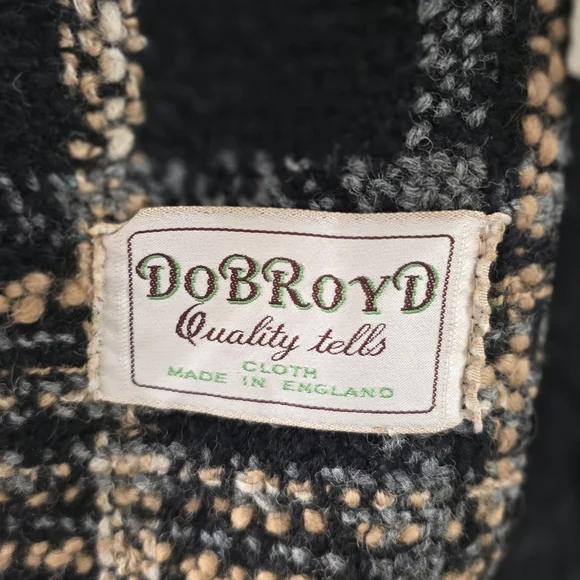 Vintage Plaid Double-Breasted Women's Coat - Picture 4 of 8